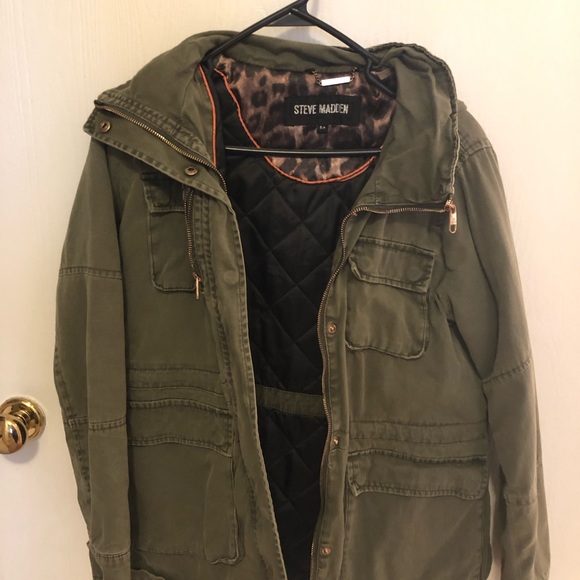 Steve Madden cost in olive green size small - Picture 1 of 3